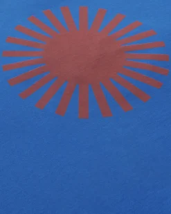 Camiseta azul sol espalda marrón