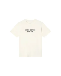 Camiseta blanca here comes the sol