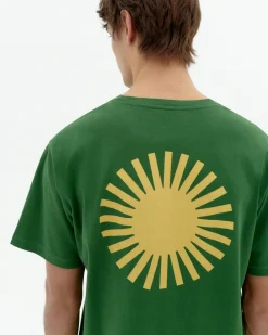 Camiseta verde sol espalda amarillo