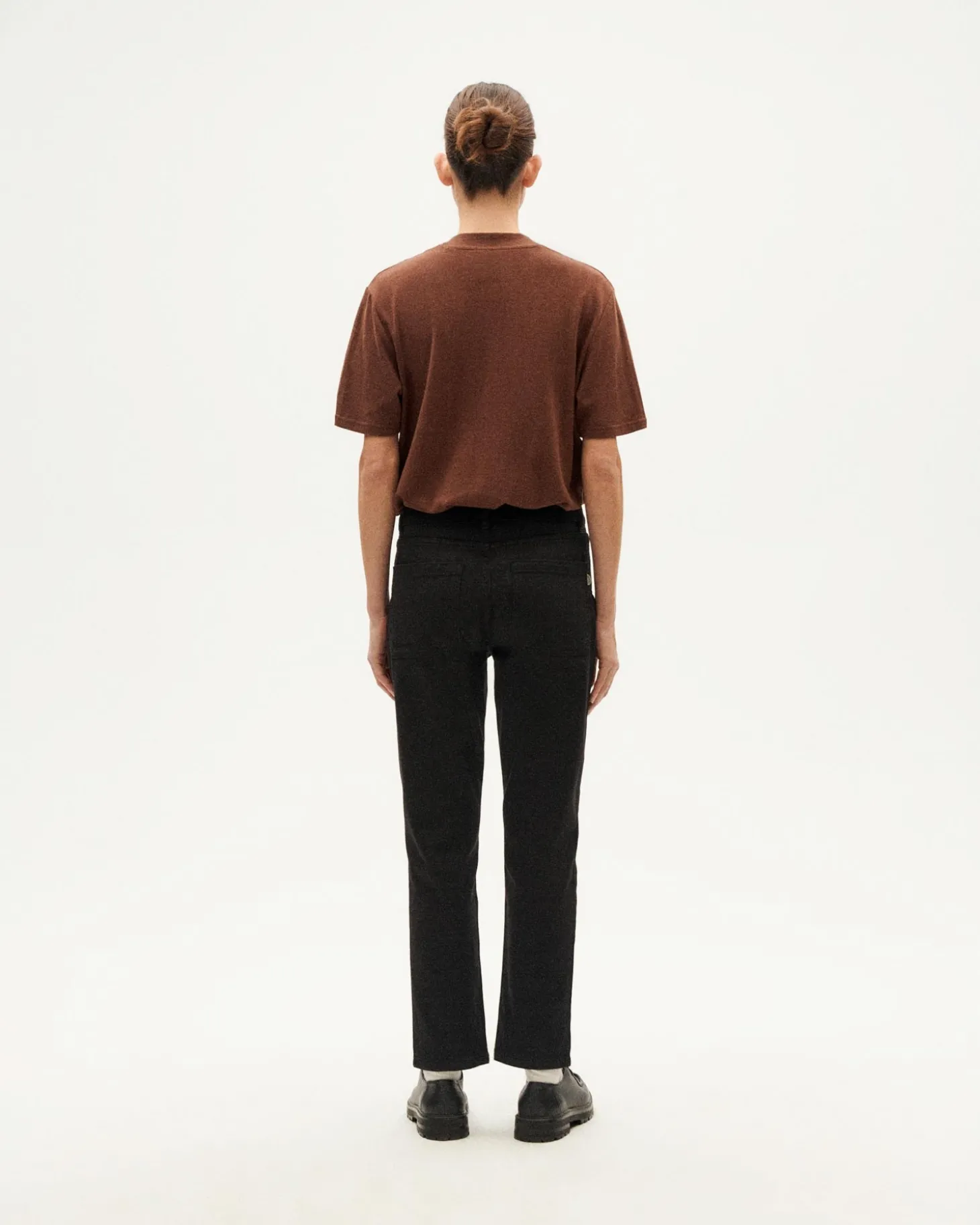 Pantalón recto negro Nele