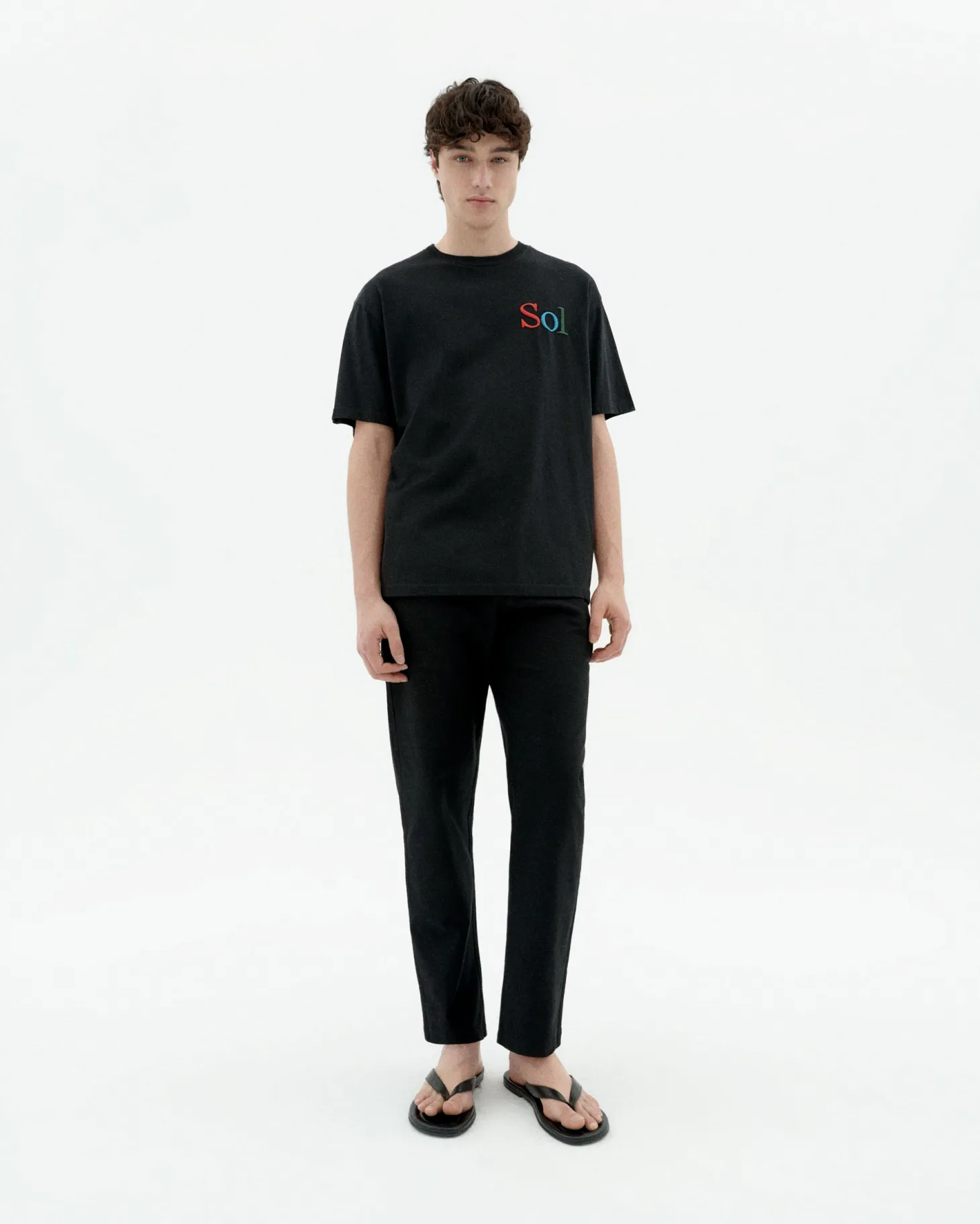 Pantalón recto negro Travel Light