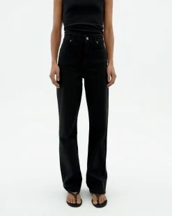 Pantalón tiro alto negro Theresa