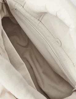 Sand Ona soft bag